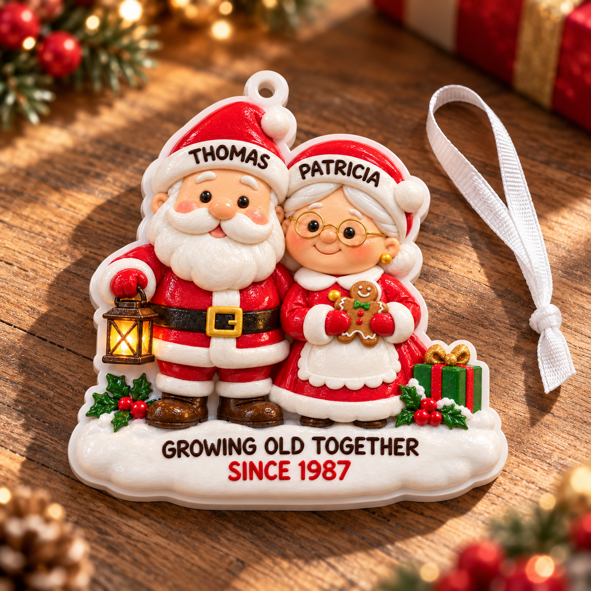 Santa and Mrs Claus Couple Christmas Tree Hanging Keepsake Plaque - 3D Relief Ornament